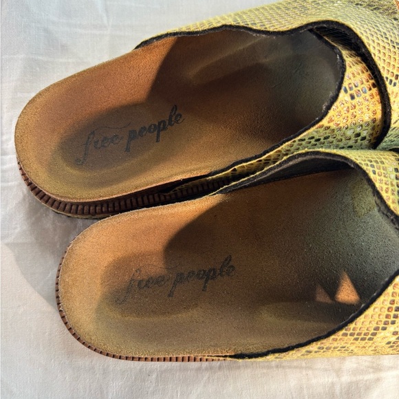 Free People Viola Sidelines Snakeskin Cork Sandals , Size 8 - Picture 6 of 9